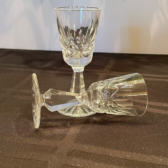 WATERFORD CRYSTAL ROSSLARE 4” CORDIALS. Excellent condition. Sold as a pair - Picture 2 of 3